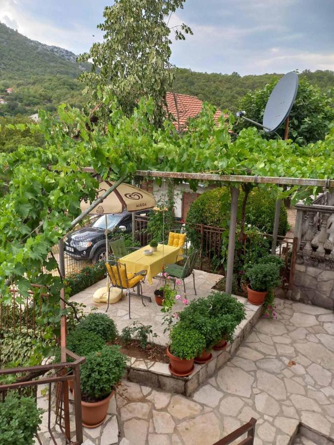 Aleksa Konuk evi Cetinje Dış mekan fotoğraf